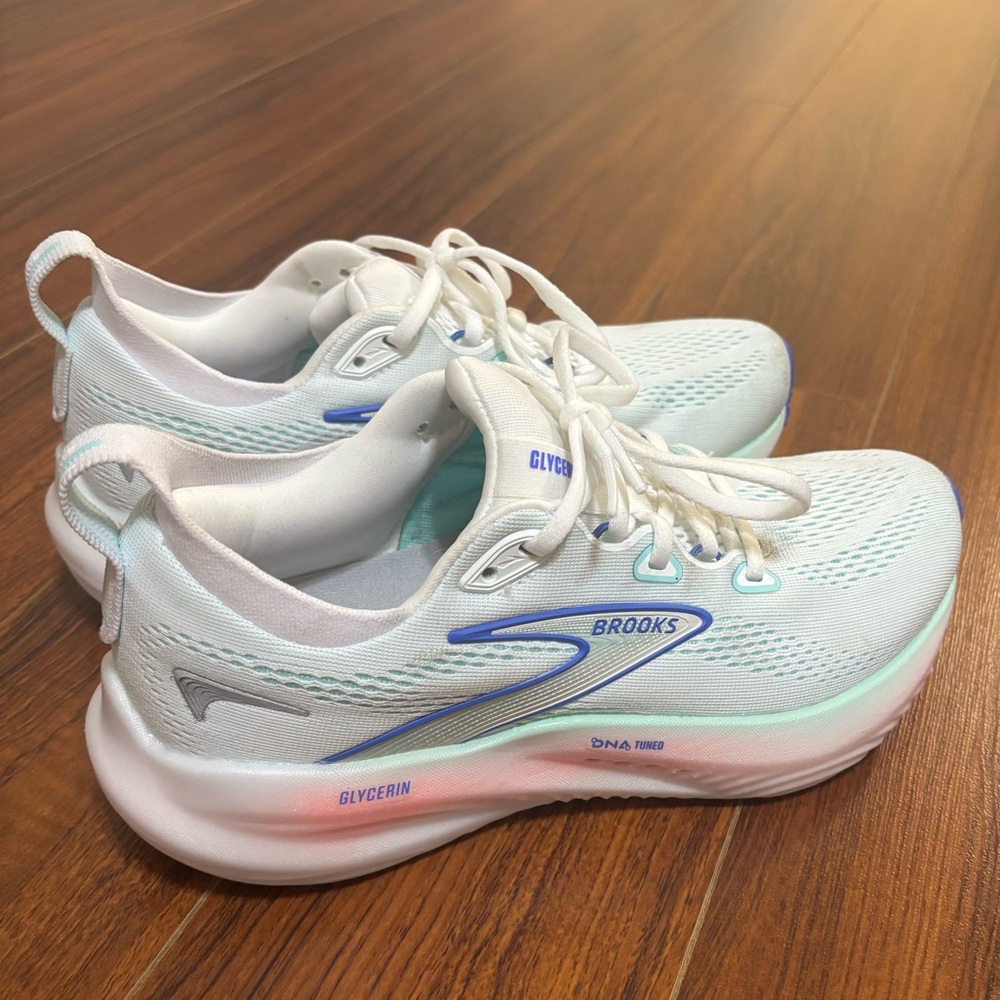 Brooks Glycerin 22